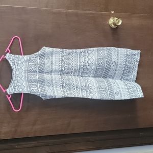 Grey and white patterned dress